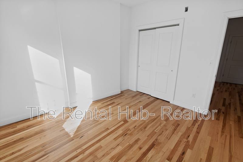 Apartment for rent at 91 Elm St #1A, Yonkers, NY 10701