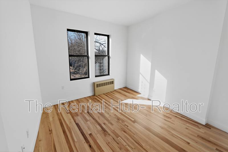 Apartment for rent at 91 Elm St #1A, Yonkers, NY 10701