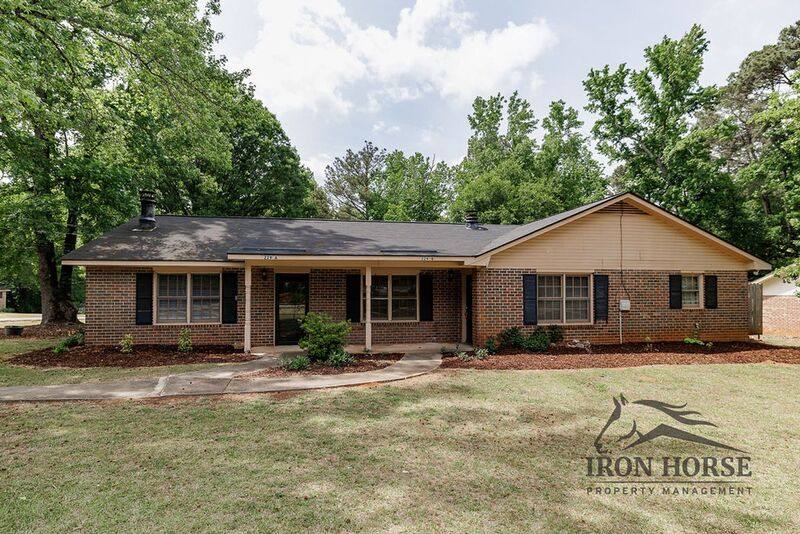 House for rent at 229 B N Burson Ave, Bogart, GA 30622