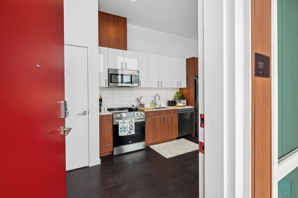 Apartment for rent at 3150 Fairview Ave E, Seattle, WA 98102