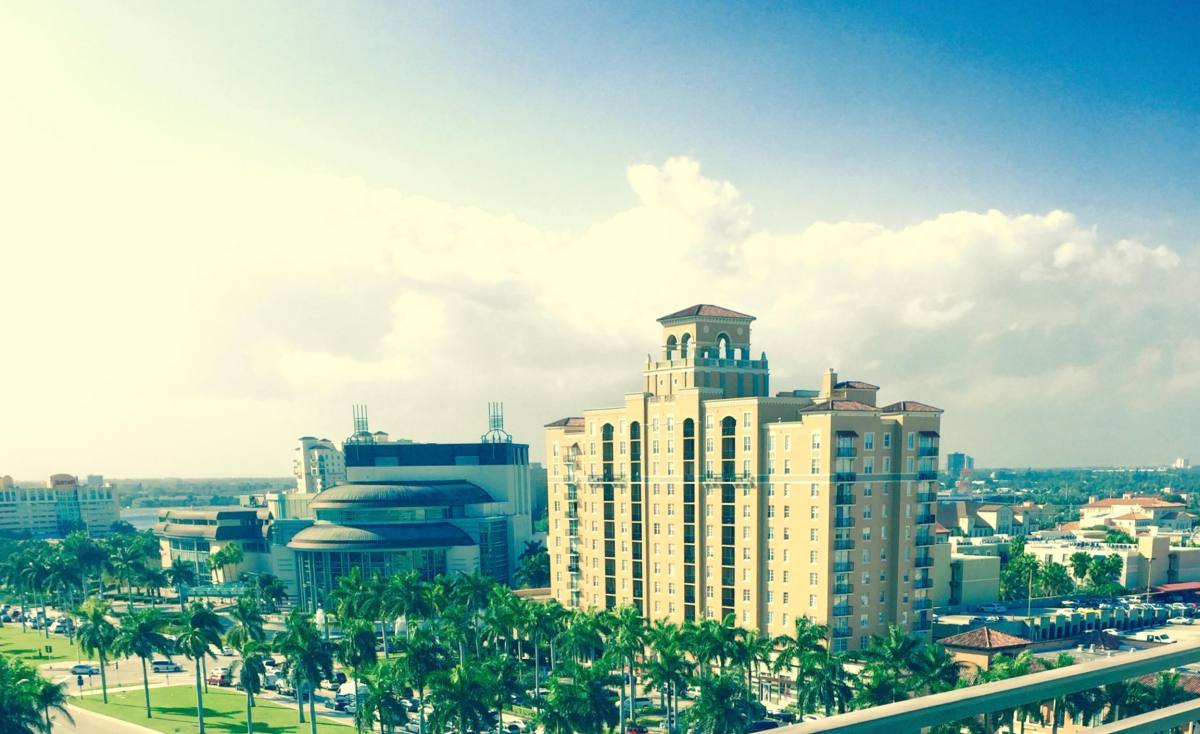 Apartment for rent at 651 Okeechobee Blvd #807, West Palm Beach, FL 33401