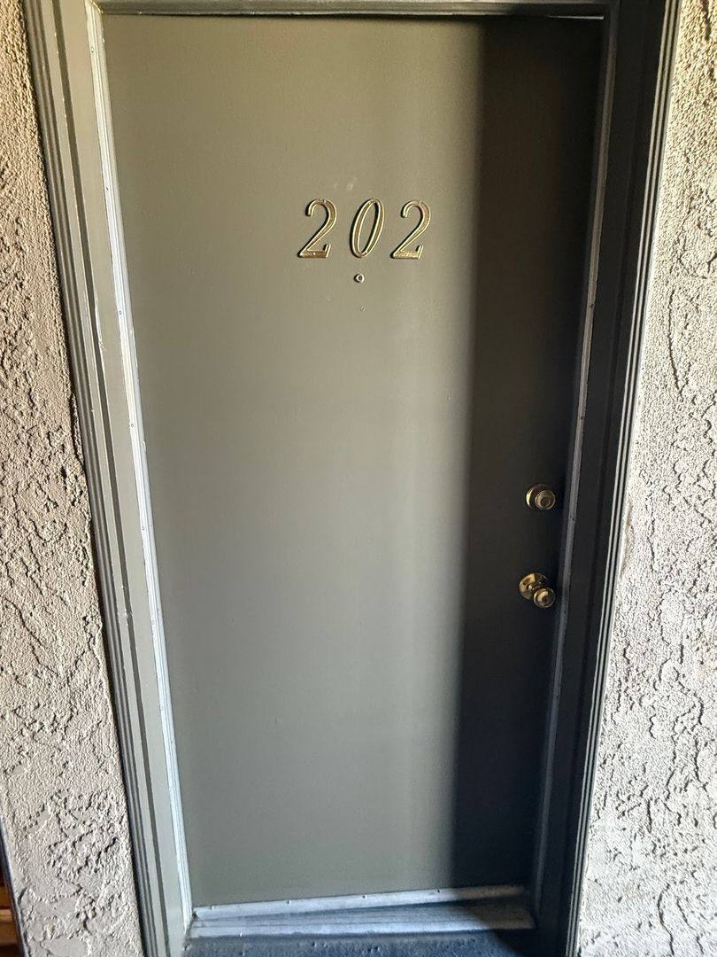 Apartment for rent at 7147 Greeley St, Tujunga, CA 91042