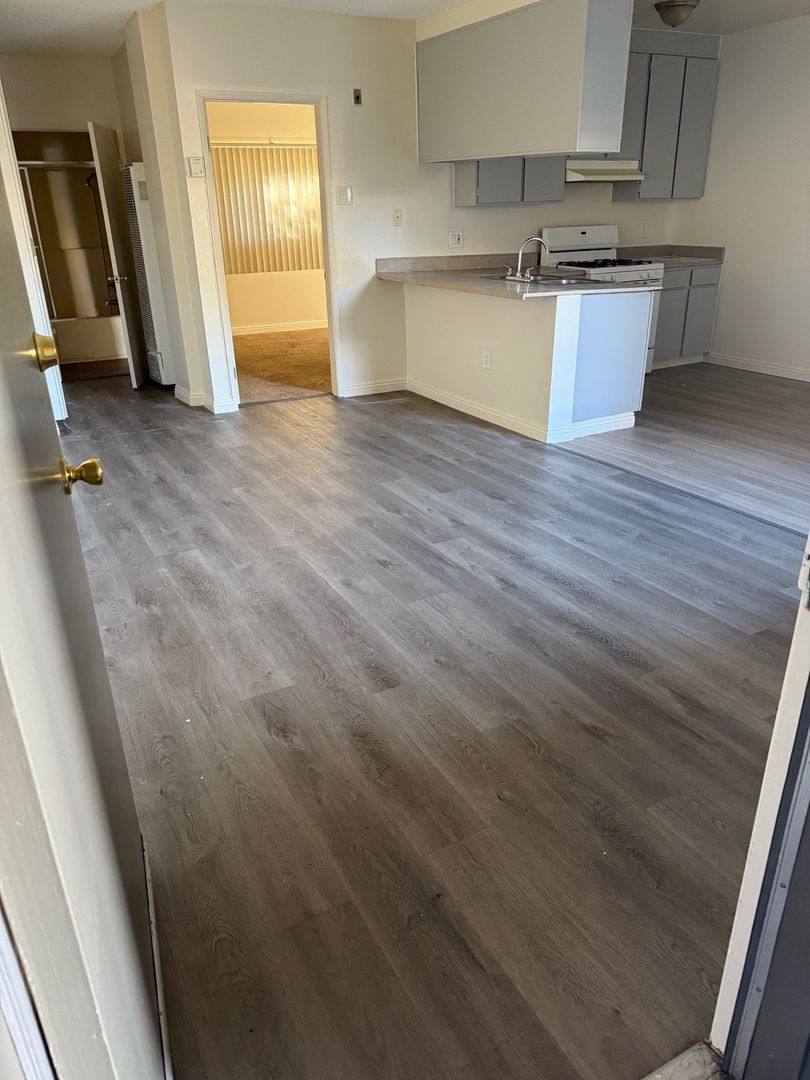 Apartment for rent at 7147 Greeley St, Tujunga, CA 91042