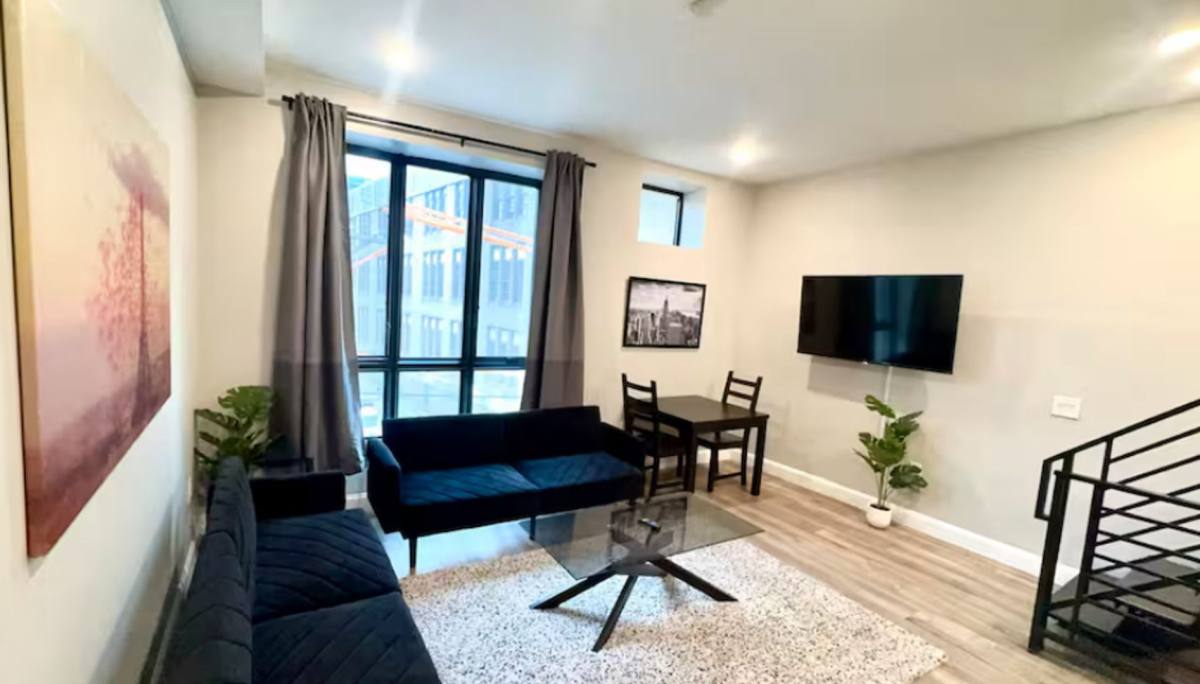 Apartment for rent at 725 N 17th St, Philadelphia, PA 19130
