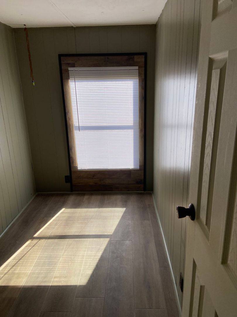 Apartment for rent at 1601 E 11th Ave, Hutchinson, KS 67501