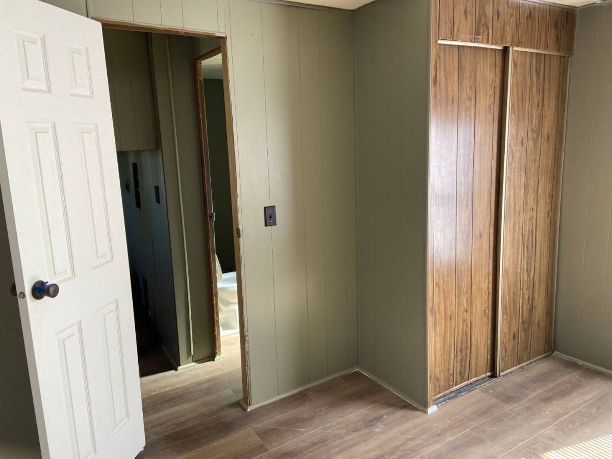 Apartment for rent at 1601 E 11th Ave, Hutchinson, KS 67501