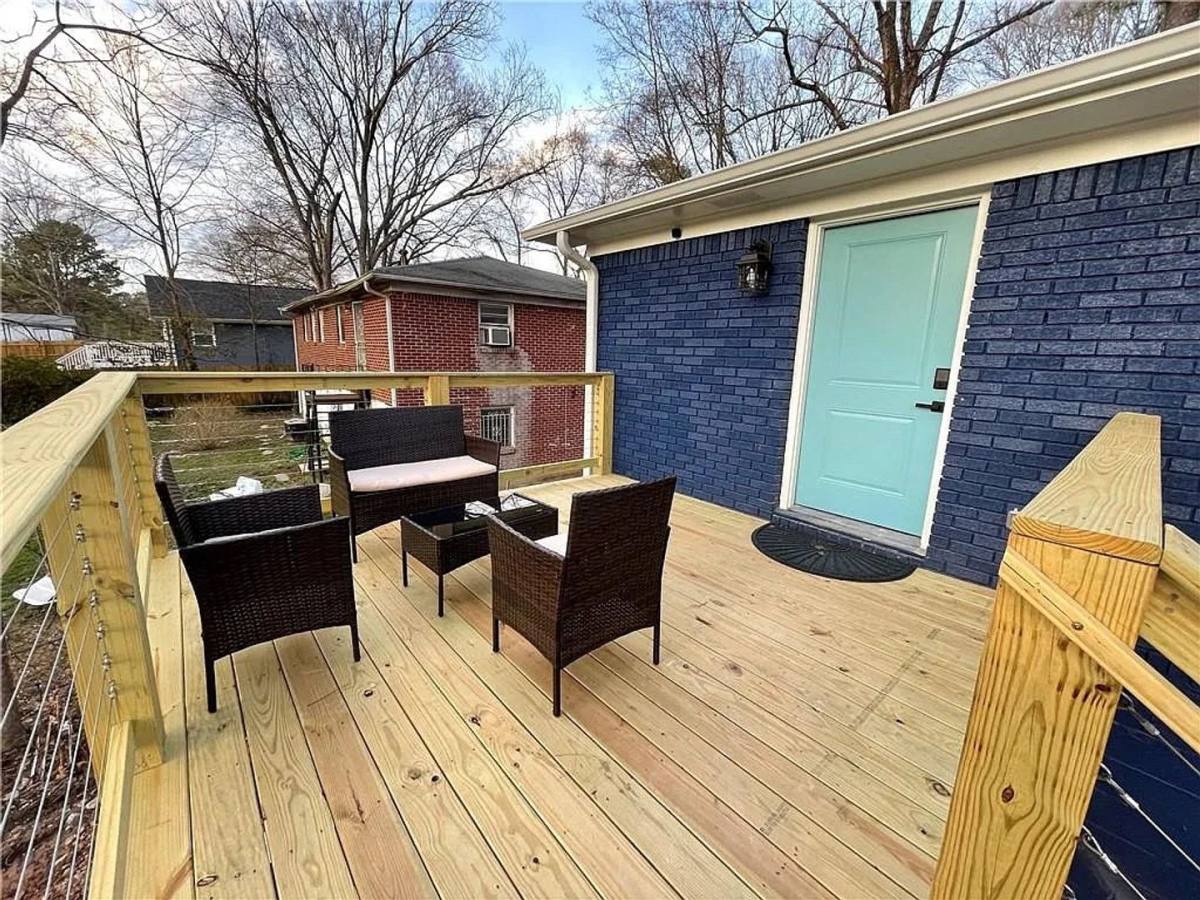 House for rent at 612 Cedar Ave NW #A, Atlanta, GA 30318