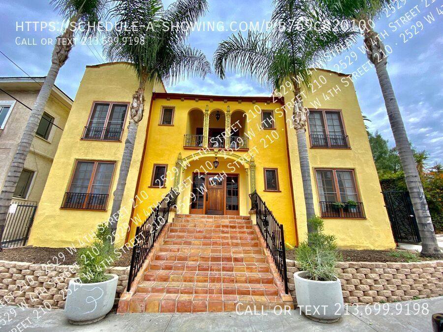 Apartment for rent at 2529 W 4th St #210, Los Angeles, CA 90057