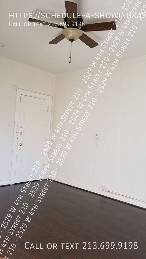 Apartment for rent at 2529 W 4th St #210, Los Angeles, CA 90057