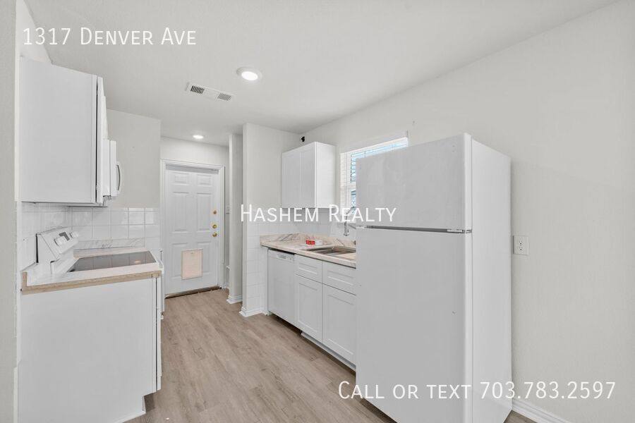 House for rent at 1317 Denver Ave, Fort Worth, TX 76161