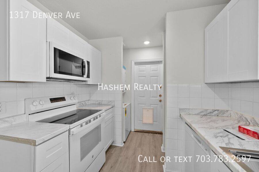 House for rent at 1317 Denver Ave, Fort Worth, TX 76161