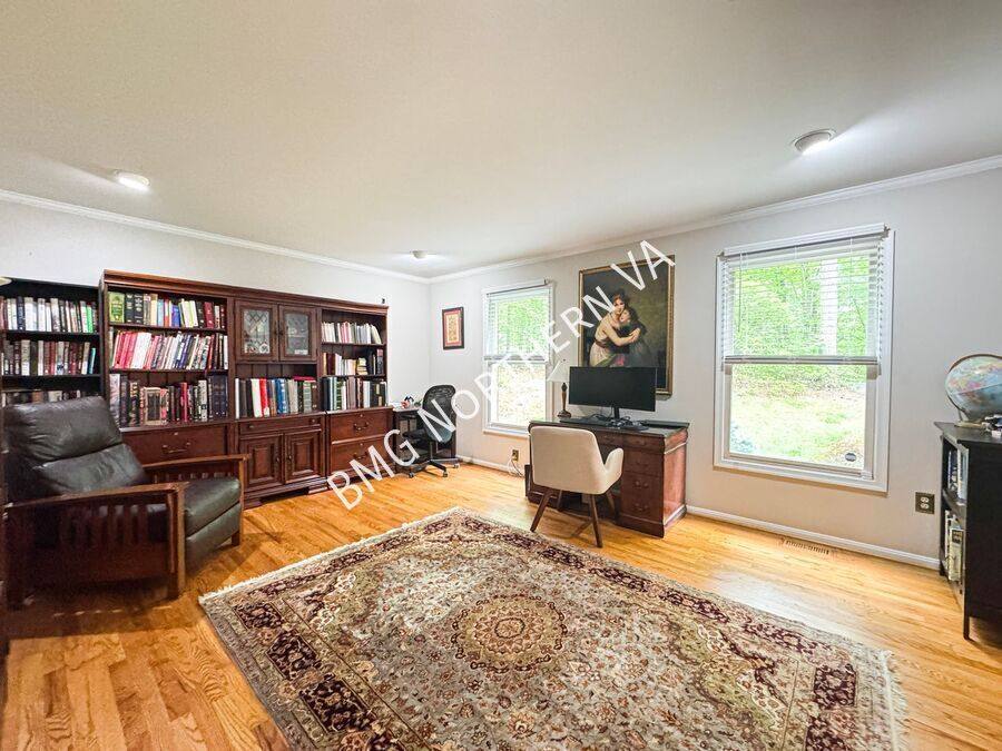 House for rent at 4800 Occoquan Overlook, Woodbridge, VA 22192
