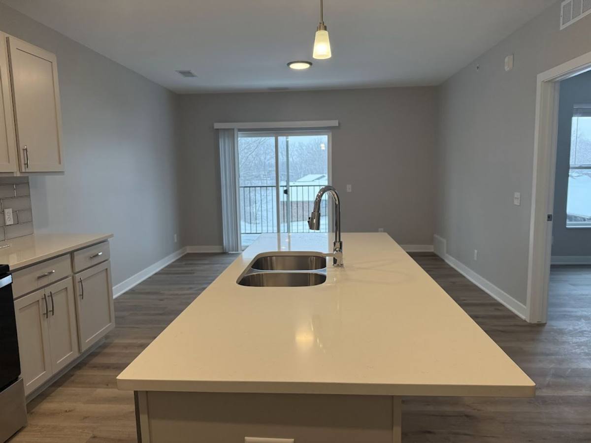 Apartment for rent at 3599 Camelot Dr SE, Grand Rapids, MI 49546