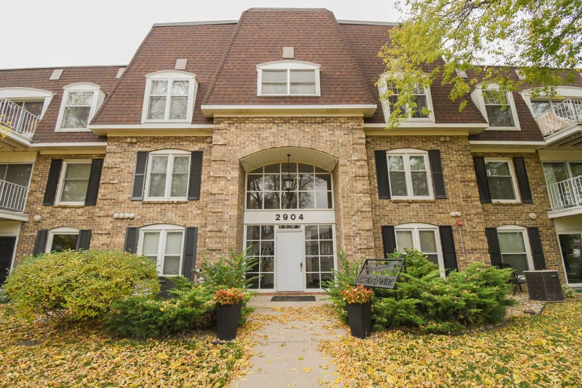 Apartment for rent at 2904 W 33rd St, Sioux Falls, SD 57105