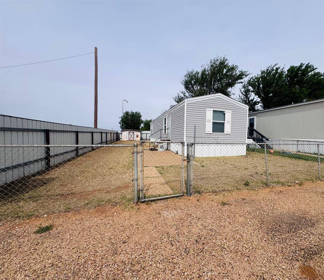 House for rent at 8008 34th St #46, Lubbock, TX 79407