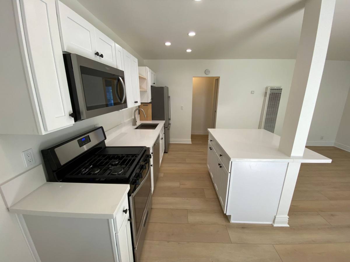Apartment for rent at 203 Ladera St, Santa Barbara, CA 93101