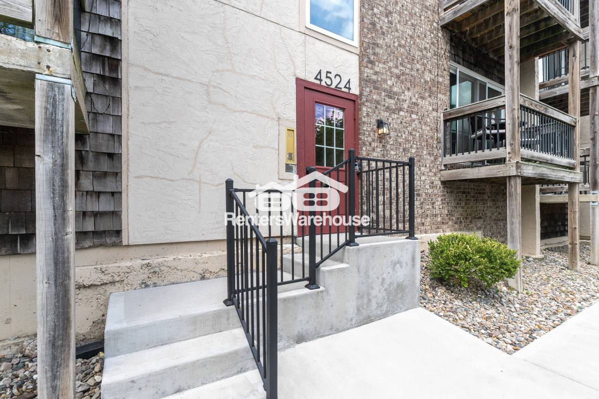 Apartment for rent at 4524 Holly St #22, Kansas City, MO 64108