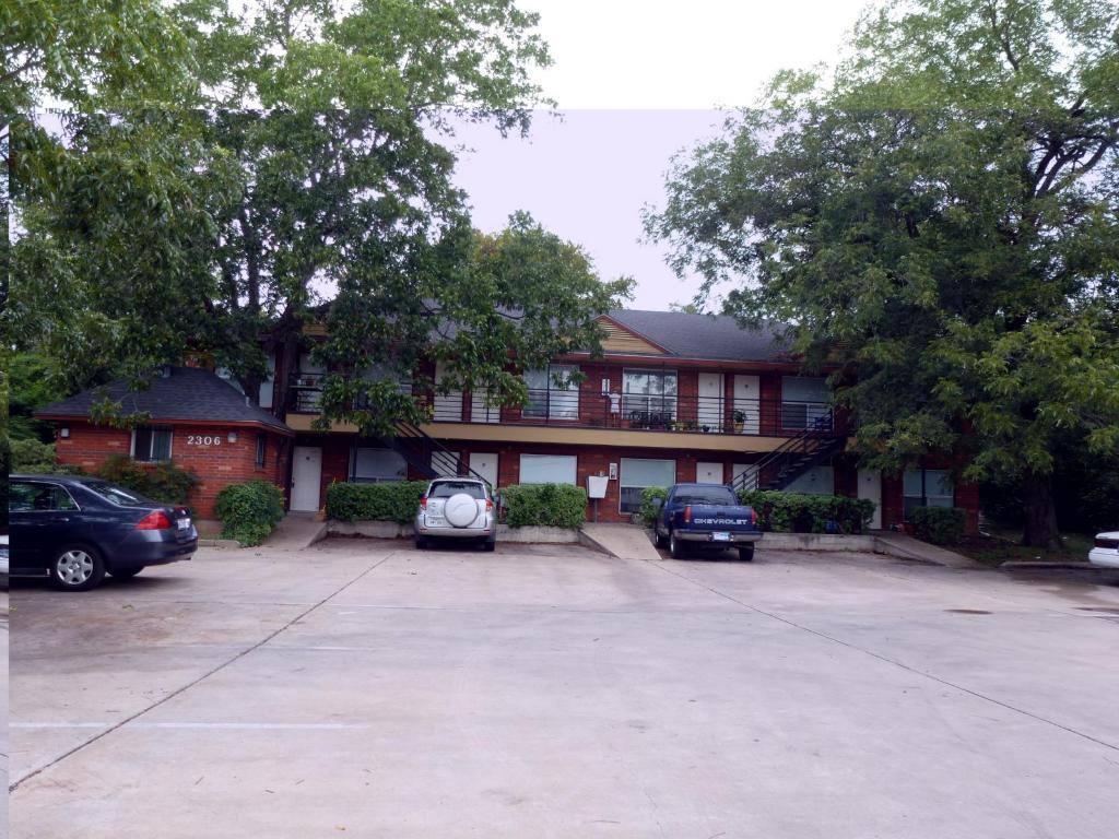 Apartment for rent at 2306 E 8th St #5, Austin, TX 78702