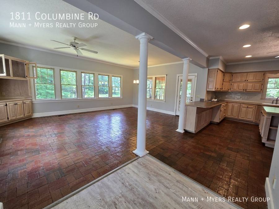 House for rent at 1811 Columbine Rd, Sanford, NC 27330