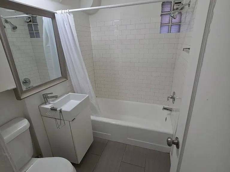 Apartment for rent at 2505 S University Blvd, Denver, CO 80210