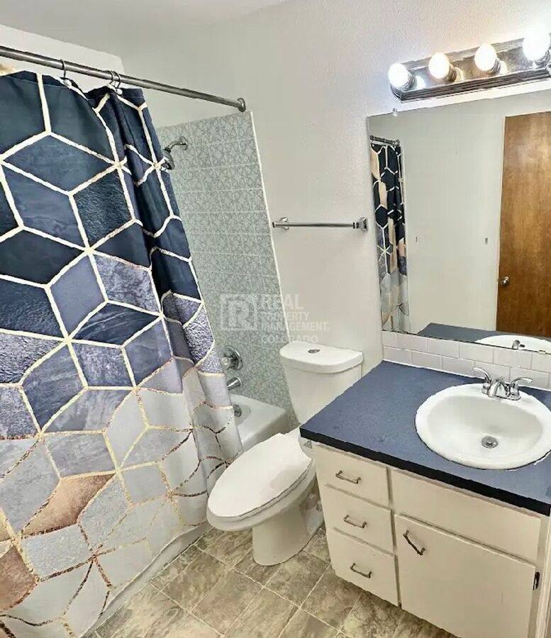 House for rent at 2628 Glendevey Dr, Loveland, CO 80538