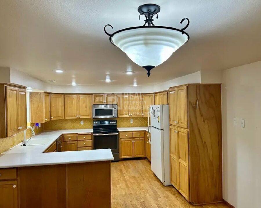 House for rent at 2628 Glendevey Dr, Loveland, CO 80538