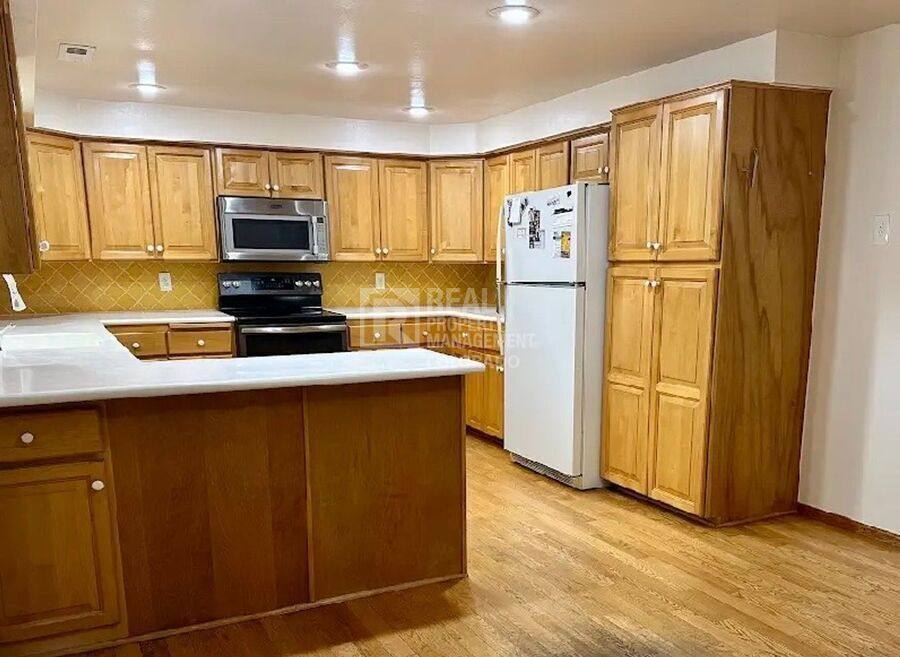 House for rent at 2628 Glendevey Dr, Loveland, CO 80538