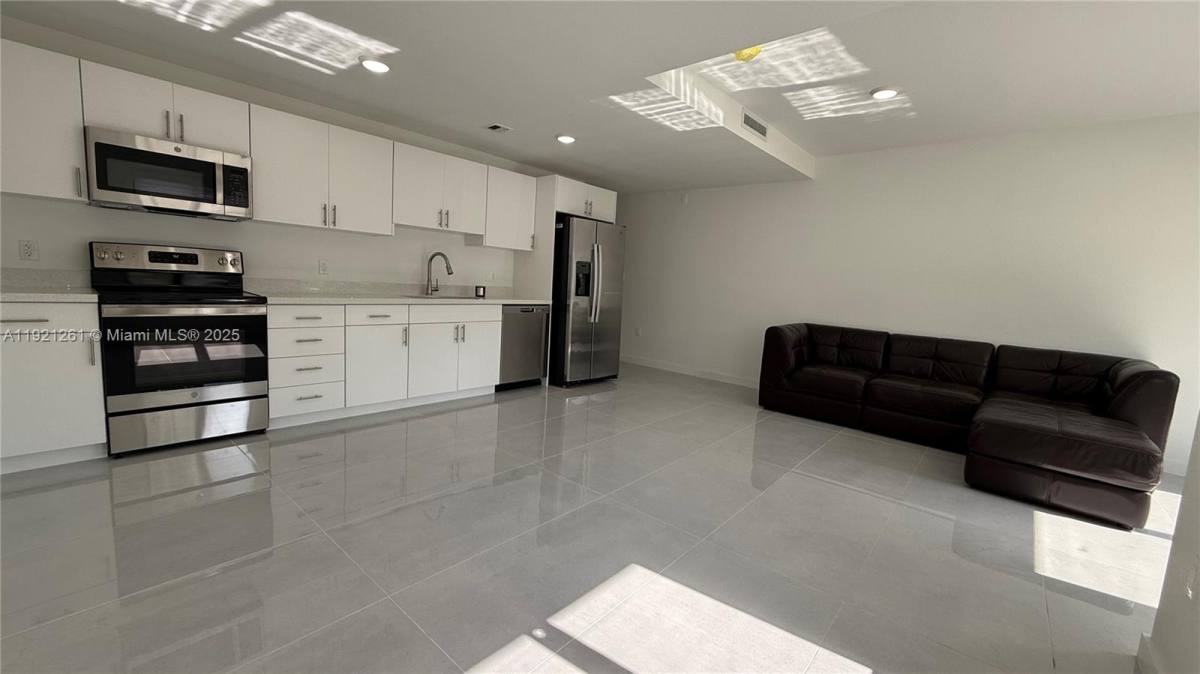 Townhouse for rent at 14571 SW 261st St, Homestead, FL 33032