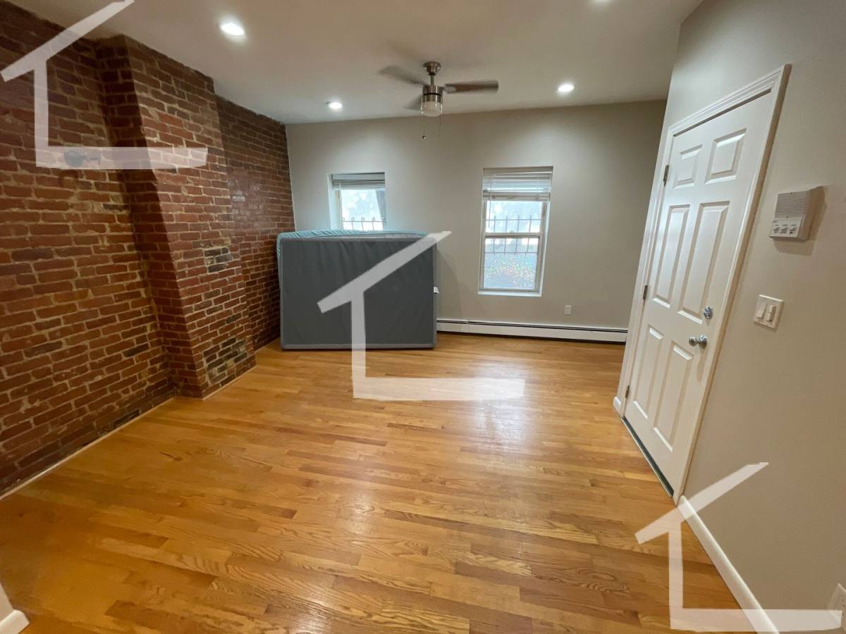 Apartment for rent at 26 Pompeii, Roxbury, MA 02119