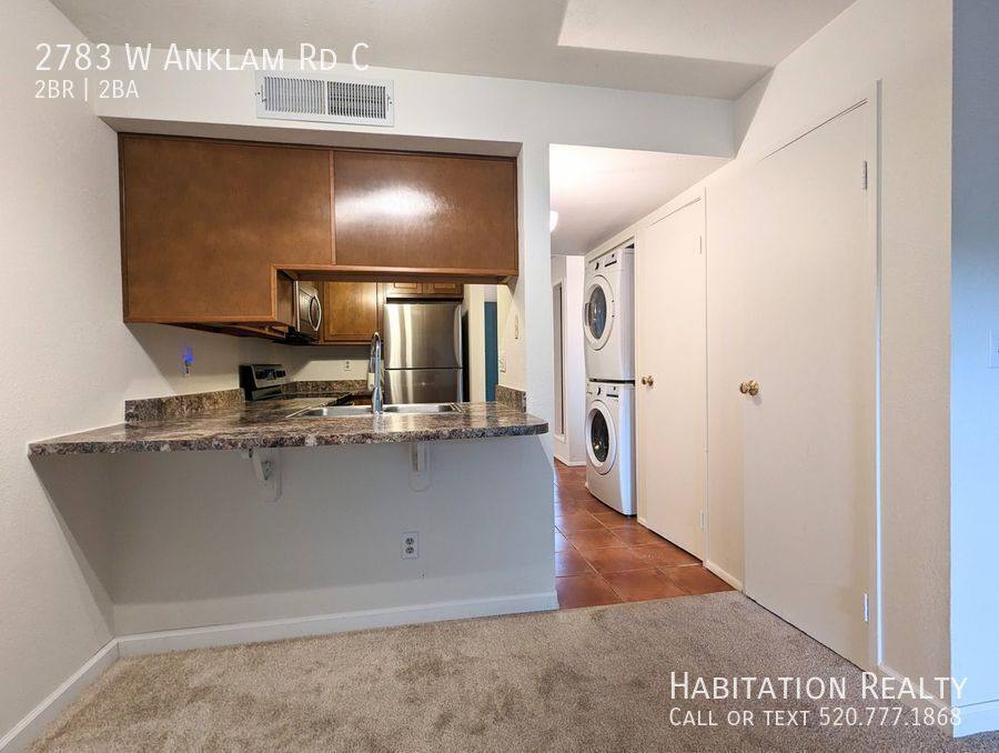 Townhouse for rent at 2783 W Anklam Rd #C, Tucson, AZ 85745