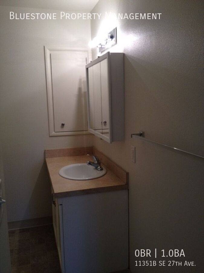 Apartment for rent at 11351B SE 27th Ave, Portland, OR 97222