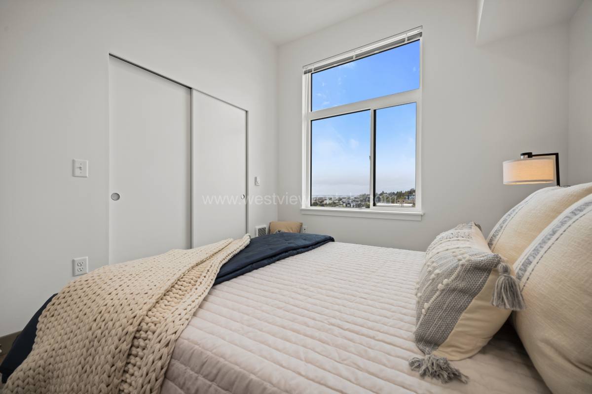 Apartment for rent at 711 Astor St, Bellingham, WA 98225