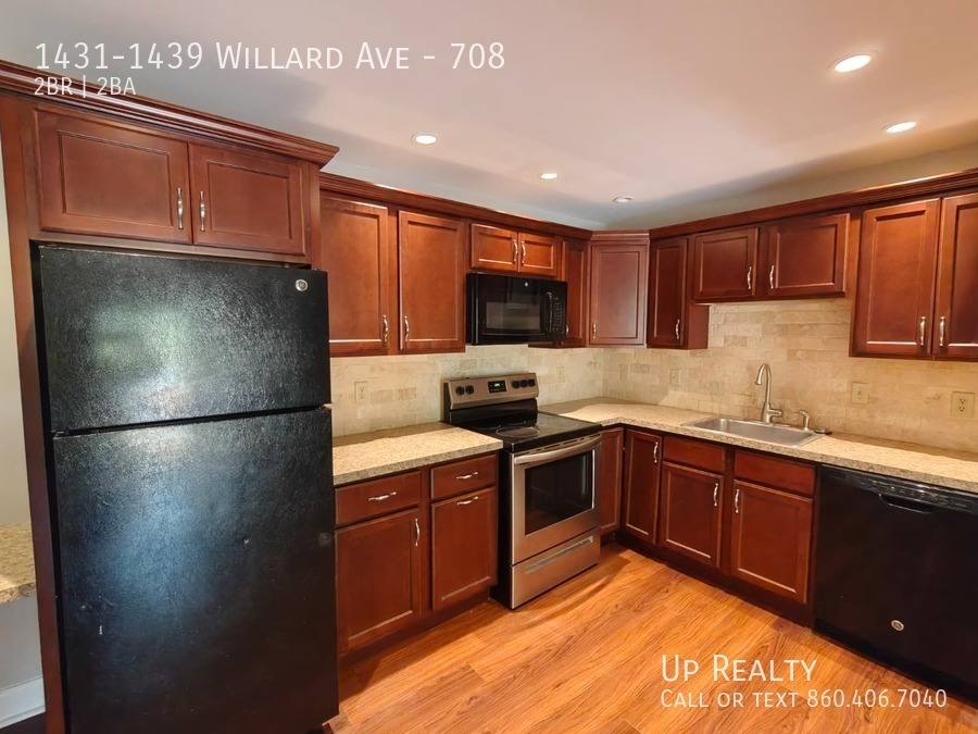 Apartment for rent at 1431-1439 Willard Ave #708, Newington, CT 06111