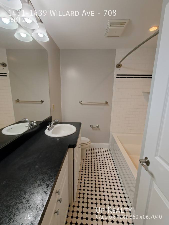 Apartment for rent at 1431-1439 Willard Ave #708, Newington, CT 06111