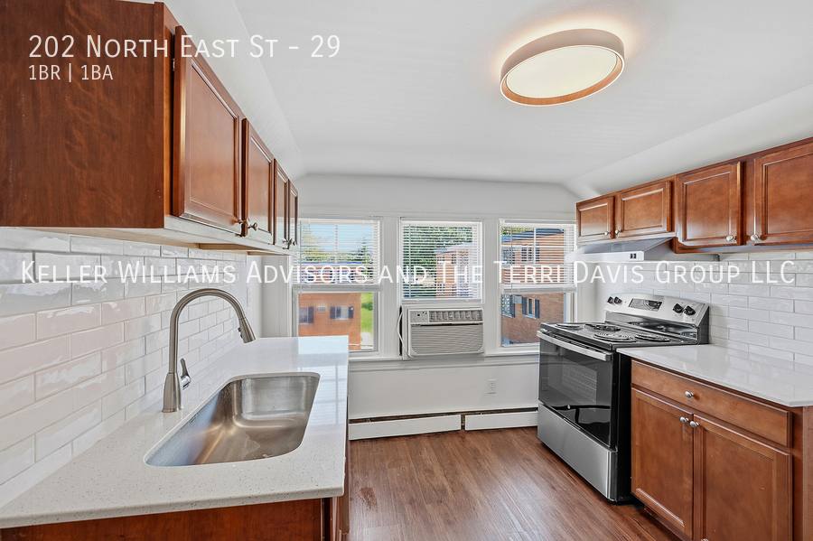 Apartment for rent at 202 N E St #29, Mason, OH 45040
