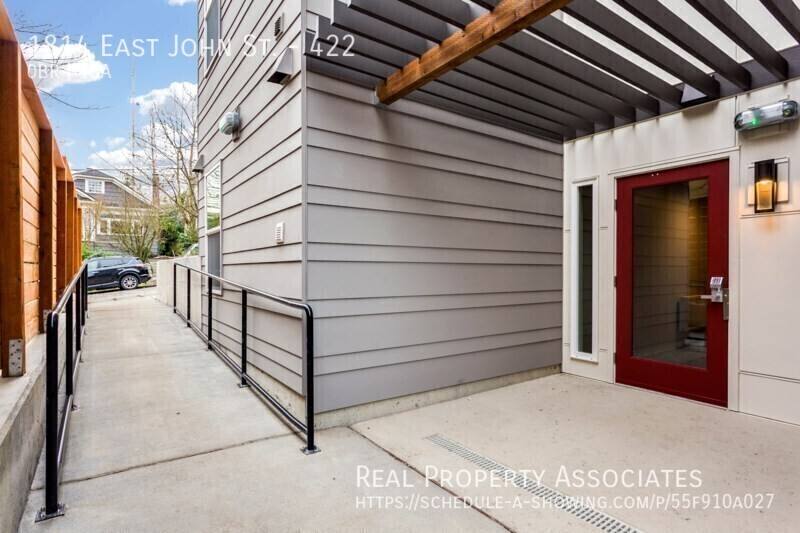 Apartment for rent at 1814 E John St, Seattle, WA 98112