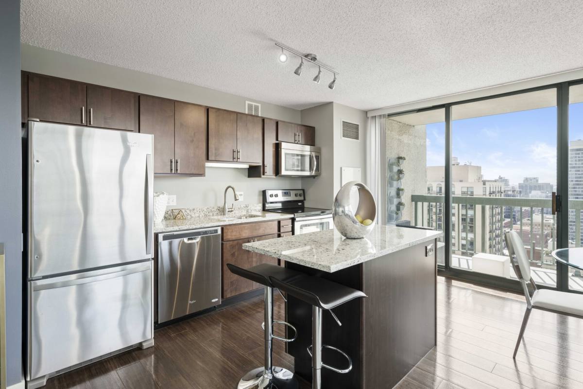 Apartment for rent at 1 W Superior St #1, Chicago, IL 60654