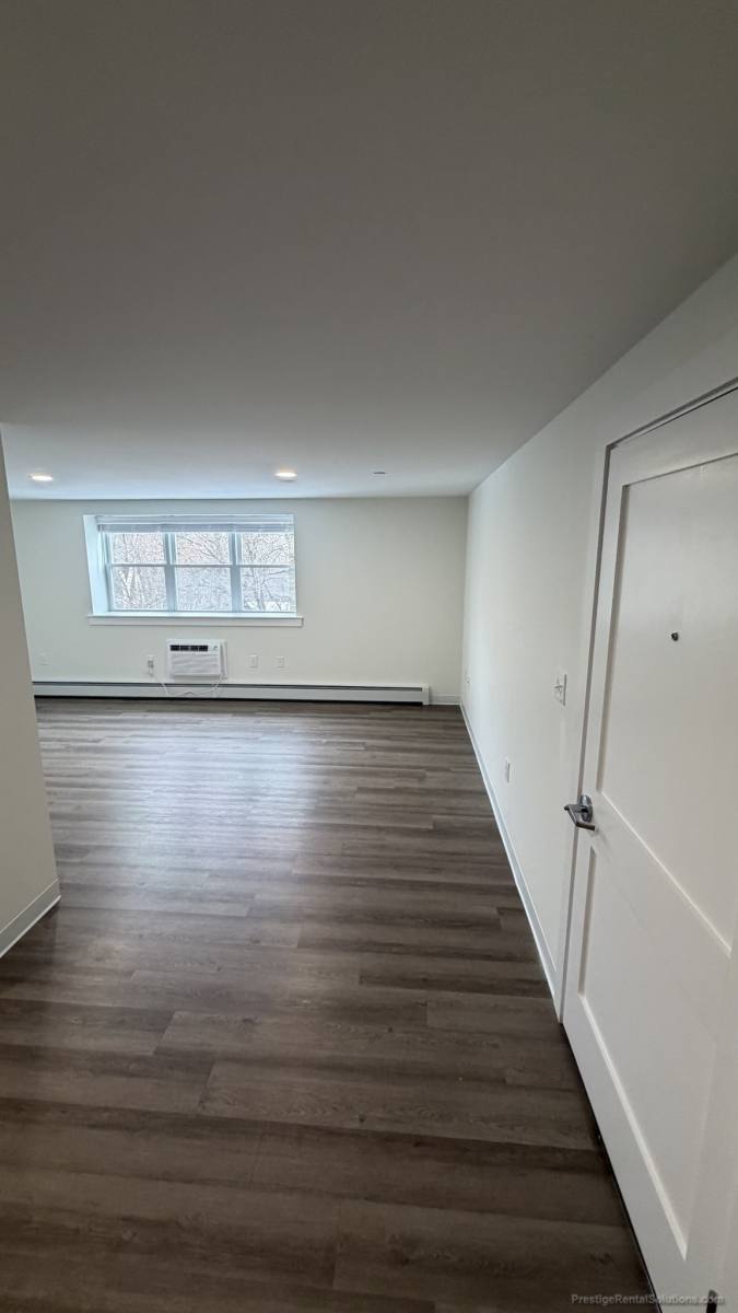 Apartment for rent at 1741 Washington St #6, Braintree, MA 02184