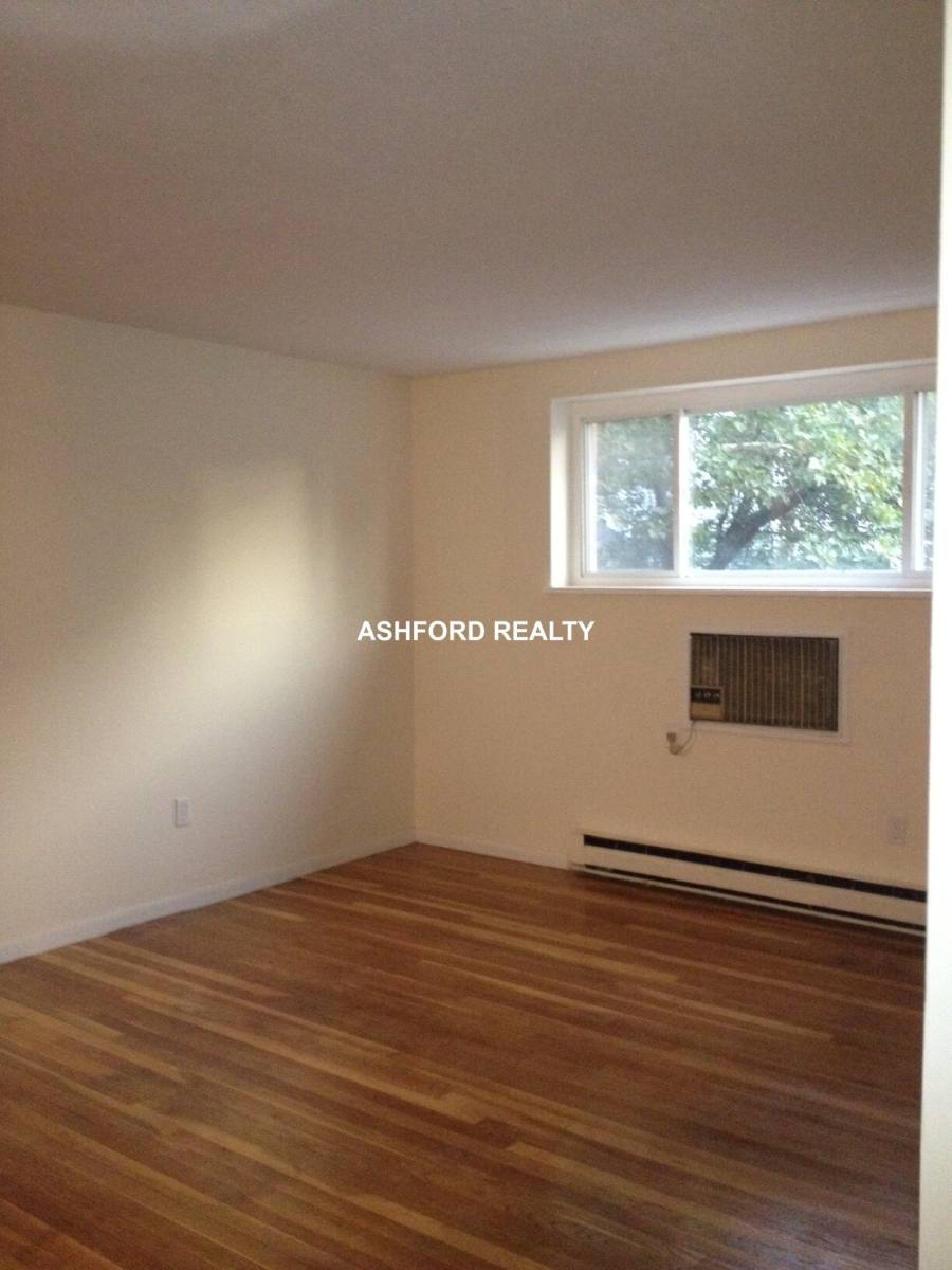 Apartment for rent at 183 Mount Auburn St #21, Watertown, MA 02472