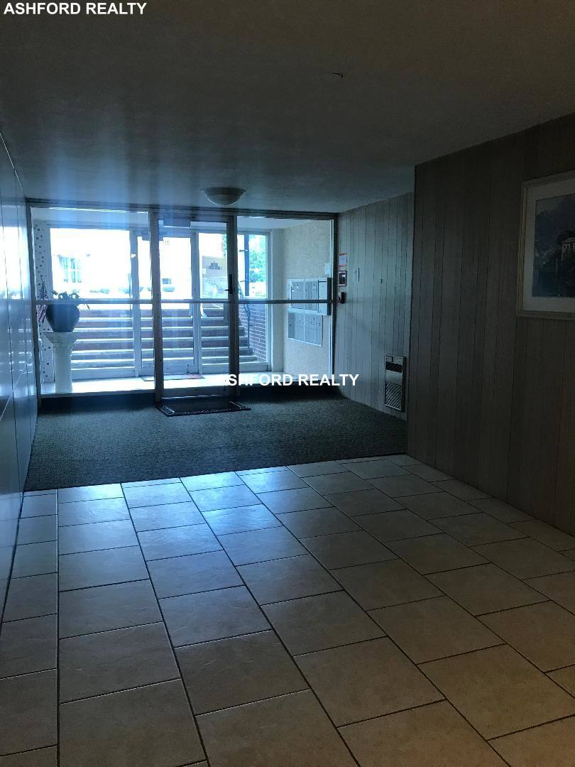 Apartment for rent at 183 Mount Auburn St #21, Watertown, MA 02472