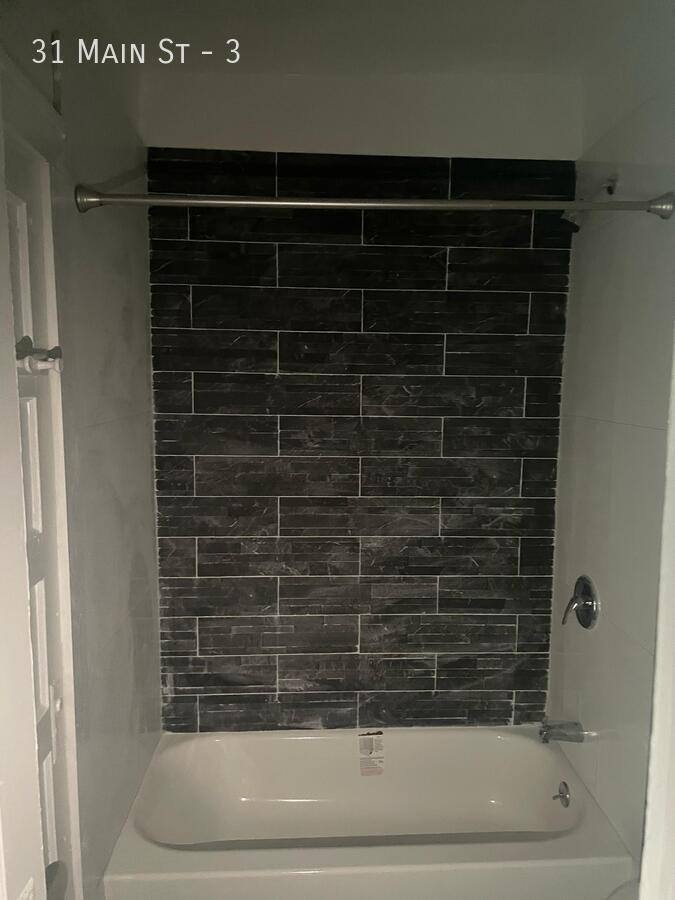Apartment for rent at 31 Main St #3, Monsey, NY 10952