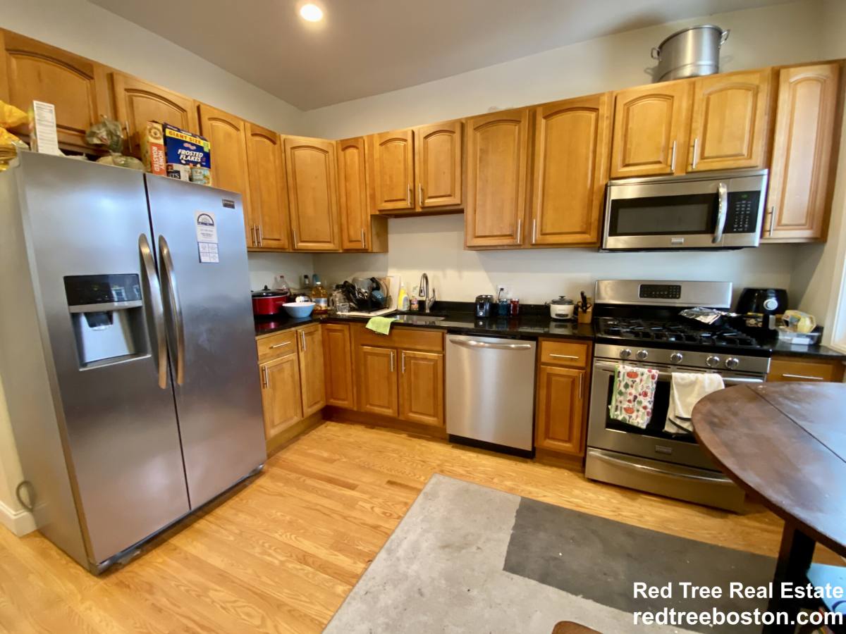 Apartment for rent at 3235 Washington St #1, Jamaica Plain, MA 02130