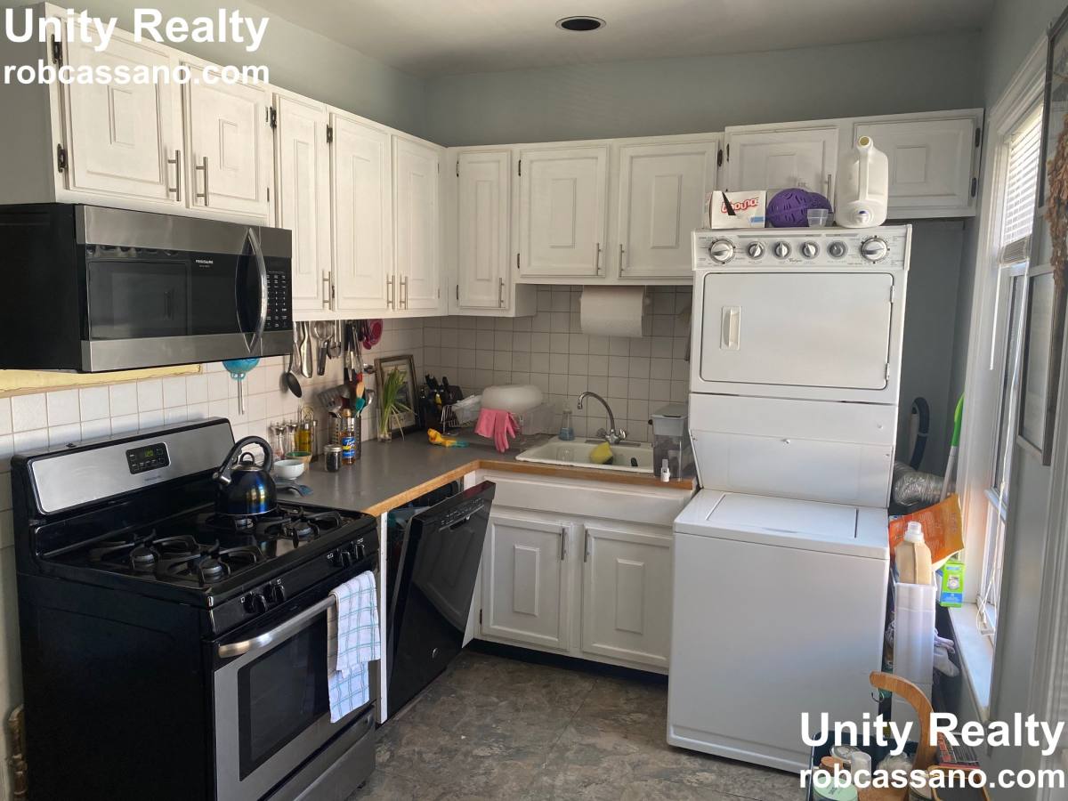 Apartment for rent at 2 Bellevue Terrace #2B, Medford, MA 02155