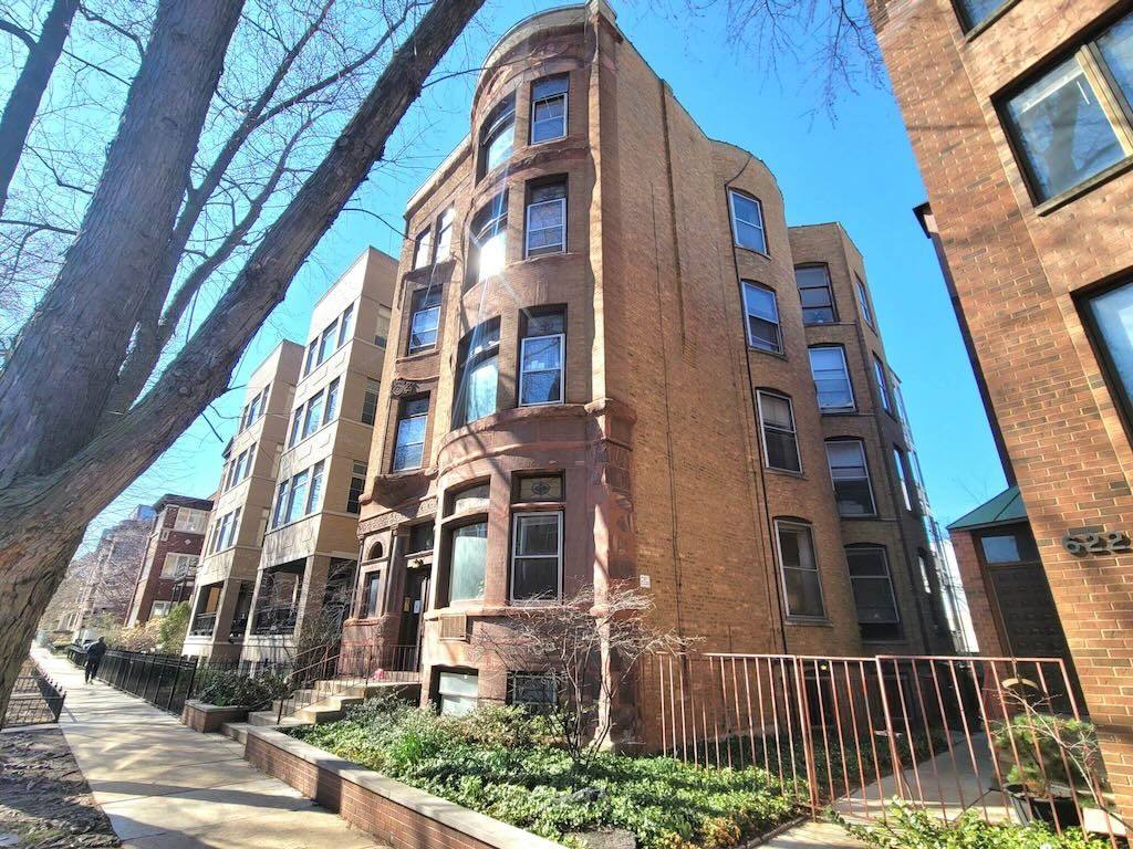 Apartment for rent at 624 Wellington #PRG, Chicago, IL 60657
