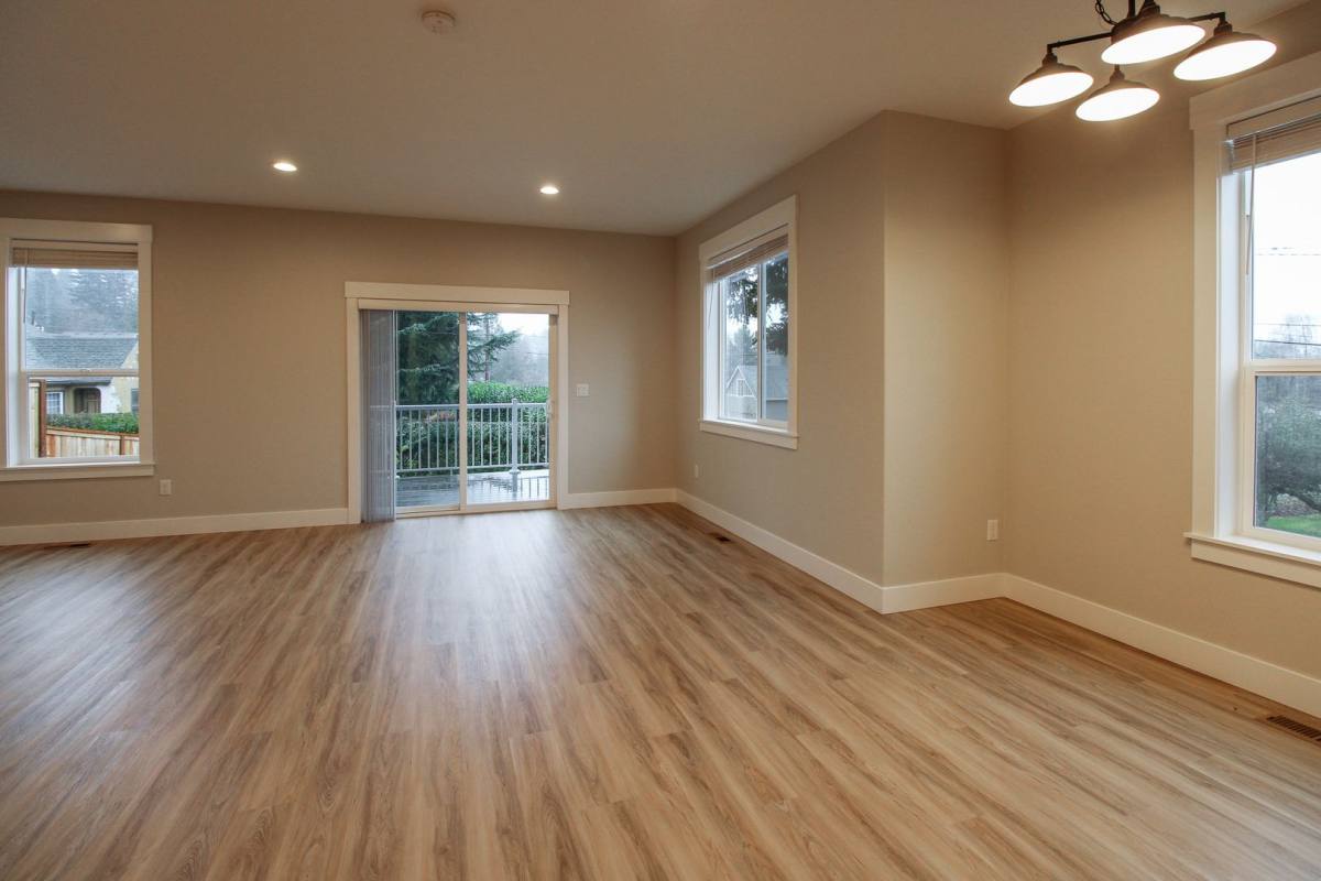 Apartment for rent at 3221 & 3223 Pheasant Ave SE, Salem, OR 97302
