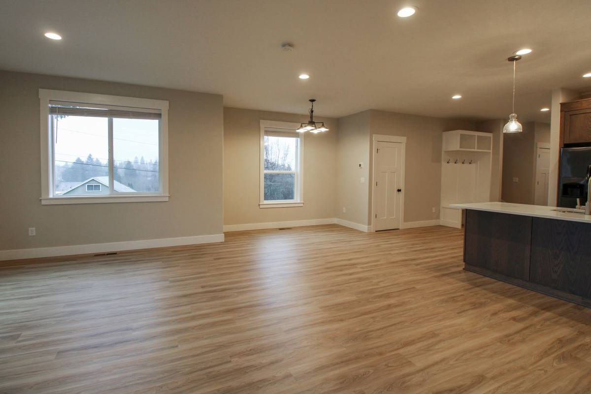 Apartment for rent at 3221 & 3223 Pheasant Ave SE, Salem, OR 97302