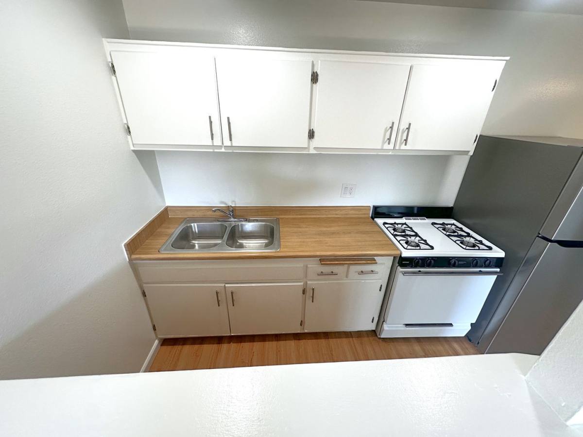 Apartment for rent at 9081 Cerritos Ave, Anaheim, CA 92804
