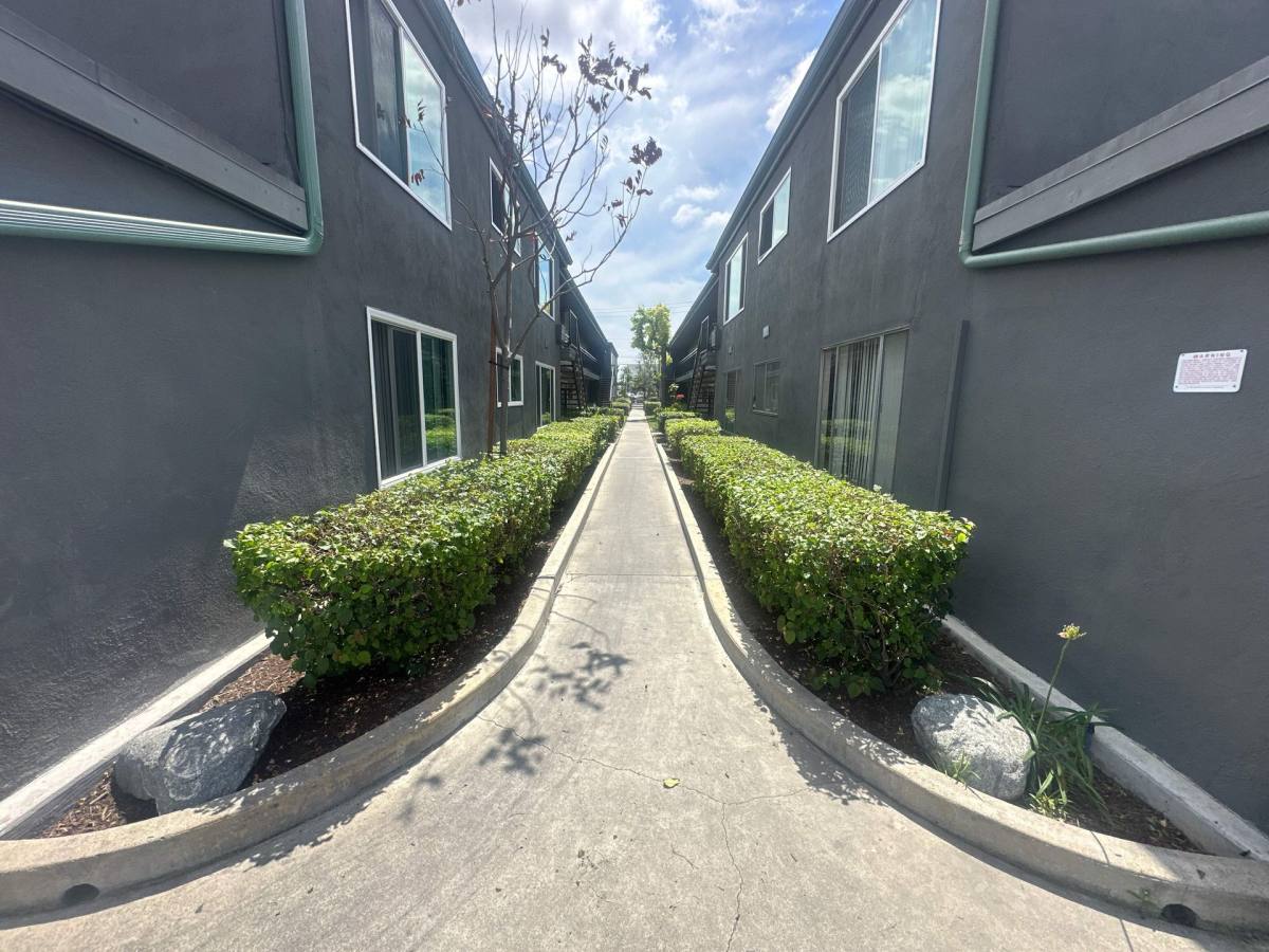Apartment for rent at 9081 Cerritos Ave, Anaheim, CA 92804