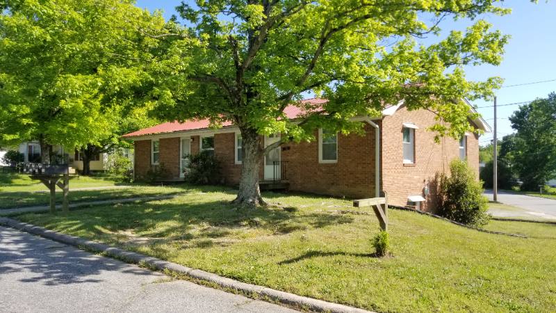 Apartment for rent at 301 Culberth Ave, Thomasville, NC 27361