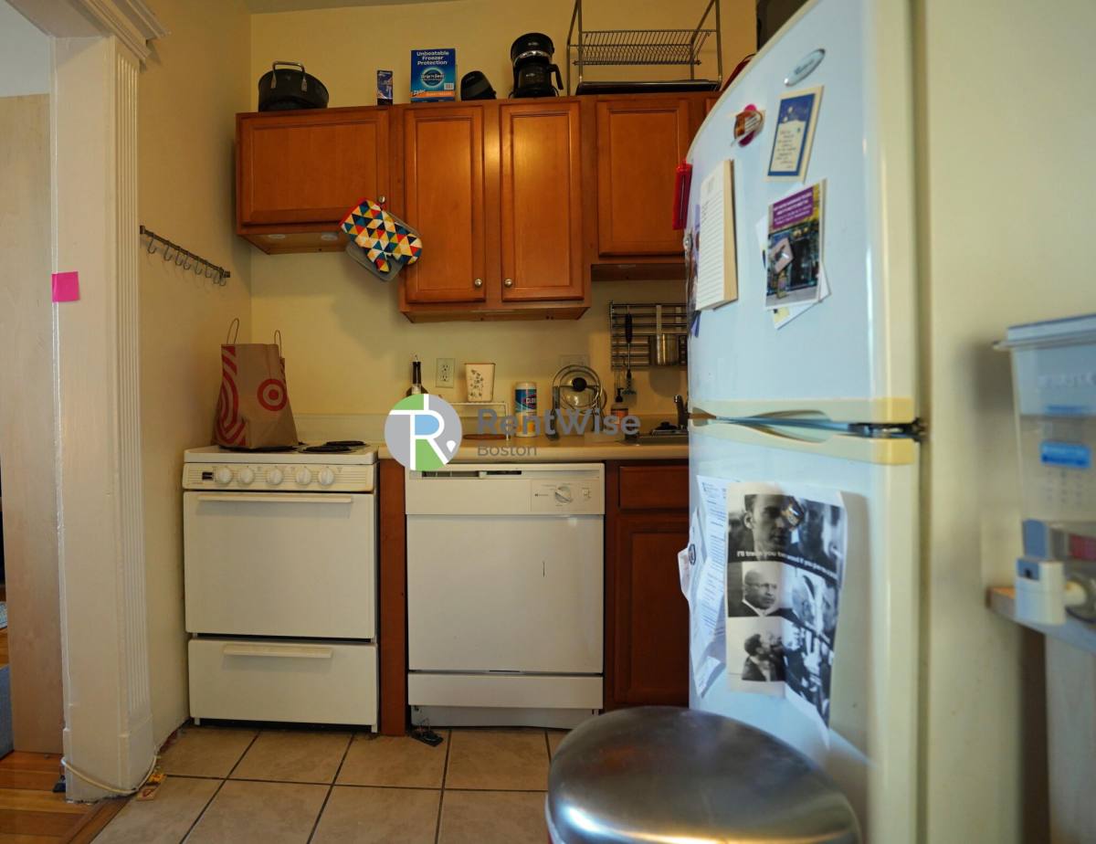 Apartment for rent at 1216 Commonwealth Ave #14, Allston, MA 02134